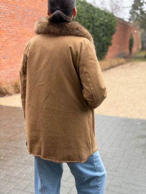  261 brown