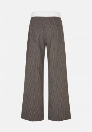 dark brown pins