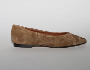  hazelnut suede