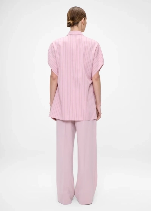 powder pink
