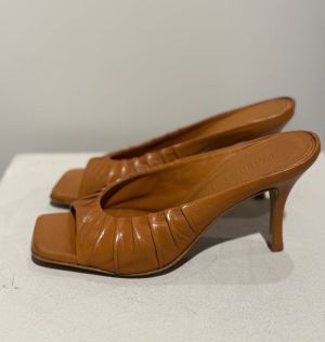 saddle