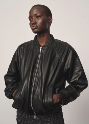  001 black